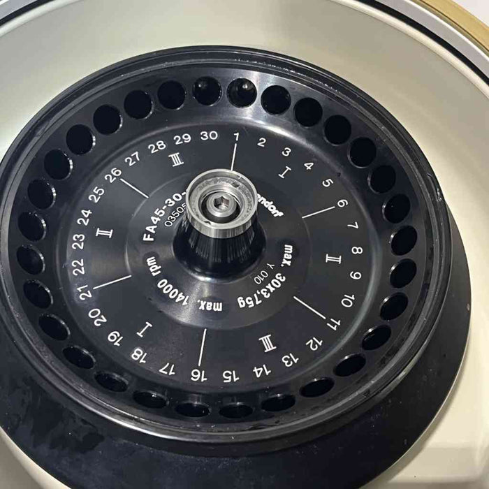 Eppendorf 5417C Centrifuge Benchtop with 30-Place Rotor for 1.5/2.0 ml Tubes Other Medical & Lab Equipment Eppendorf