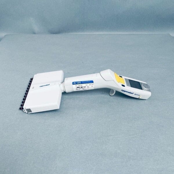 Eppendorf Xplorer Electronic Pipette 100 ul 12 Channel Pipettes & Pipette Tips Eppendorf