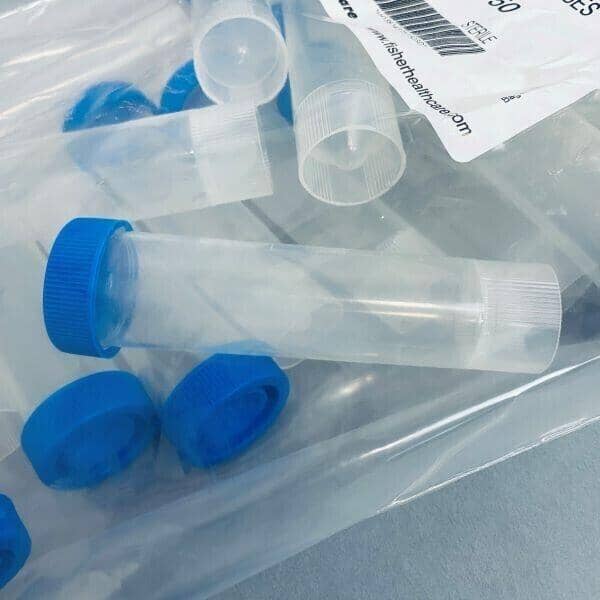 Fisherbrand Centrifuge Tube with Cap and Base 50 ml Case of 500 Tubes Centrifuge Tubes Fisherbrand