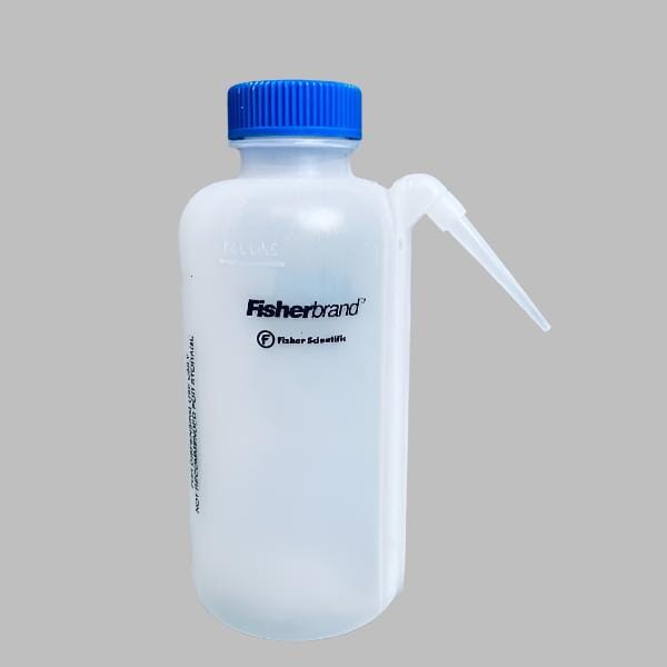 Fisherbrand Easy Squeeze Wash Bottle 4 Bleach and 1 Water Application Bottles Lab Consumables::Reagent and Storage Bottles Fisherbrand