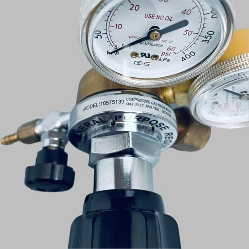 Fisherbrand Multistage Gas Regulator CGA 320 Inlet Lab Equipment: Other Lab Equipment Fisherbrand