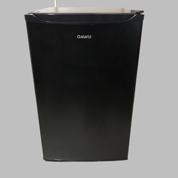 Galanz Under Counter Refrigerator 4.3 Cubic Feet Black Lab Freezers & Refrigerators Galanz
