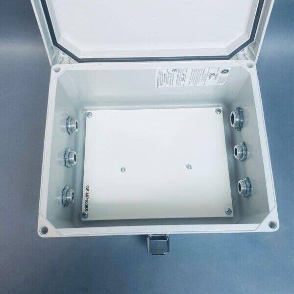 GE Fiberglass Wall Mount Enclosure Type 3, 3R, 4, 4X, 12, 13 Other GE