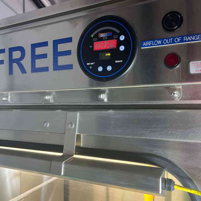 Germfree Compounding Isolator Aseptic Glovebox Versaflow Fume Hoods & Biological Safety Cabinets Germfree