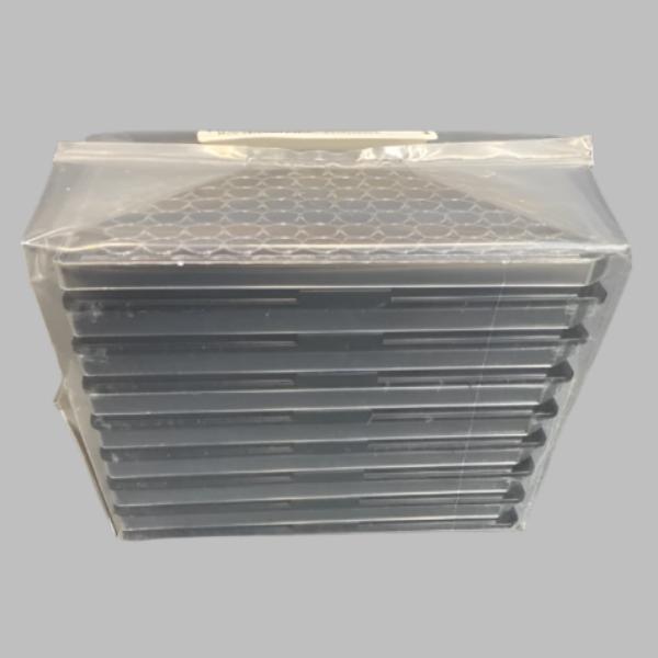 Greiner Bio-One Microplate with Lid 96 Well Sealed 32 Plates Lab Consumables::Storage and Culture Plates Greiner Bio-One