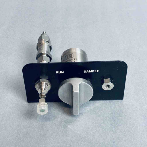 HEL FlowCAT Valve Selector Module with VICI Valve and Selector Knob Lab Equipment HELGroup