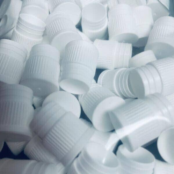 Karter Scientific Hollow tube Cap 16 mm Assorted Colors Total of 400 Caps Lab Consumables::Tubes, Vials, and Flasks Karter Scientific