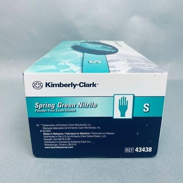 Kimberly-Clark Disposable Nitrile Gloves Spring Green 4.7 mil Small 1400 Total Lab Gloves Kimberly-Clark