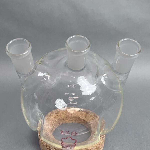 Kontes Round Bottom Flask 3 Neck 3000 ml Morton with 24/40 Joints Straight Glassware DWK Kontes