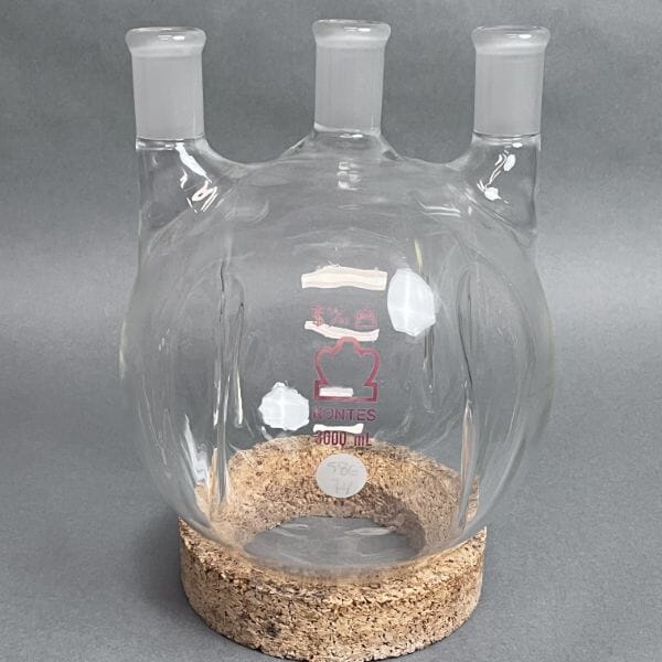 Kontes Round Bottom Flask 3 Neck 3000 ml Morton with 24/40 Joints Straight Glassware DWK Kontes