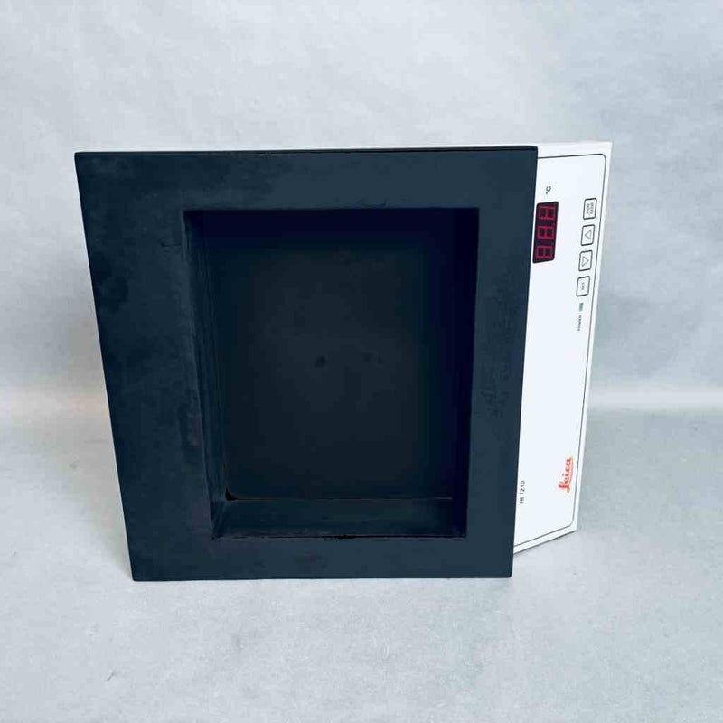 Leica Digital Water Bath for Histology Microprocessor Controlled Water Baths, Circulators & Chillers Leica