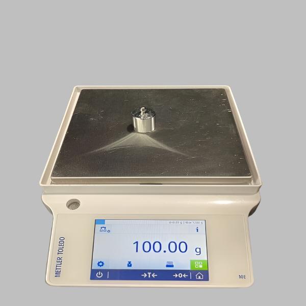 Mettler Toledo Precision Balance 1200 g Max Load 0.01 g Readability Lab Equipment::Other Lab Equipment Mettler Toledo