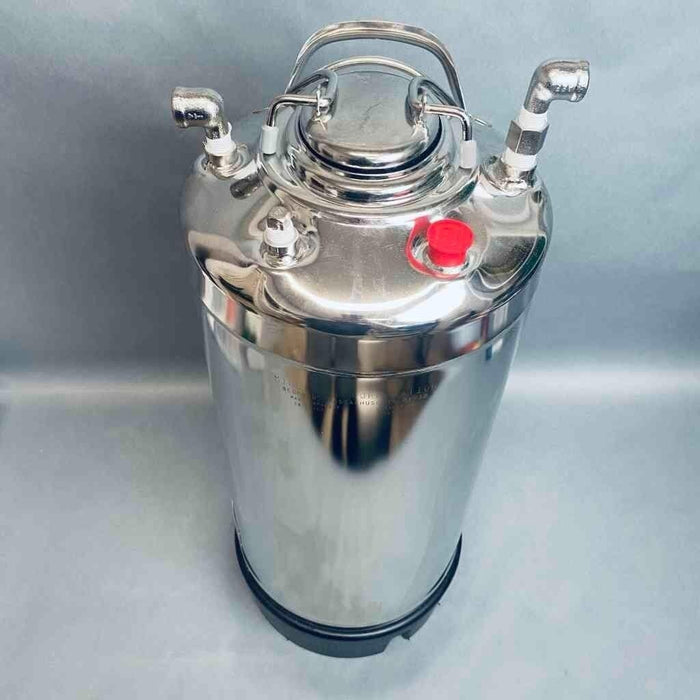 Millipore Pressure Vessel 20L Stainless Steel Other Medical & Lab Equipment Millipore