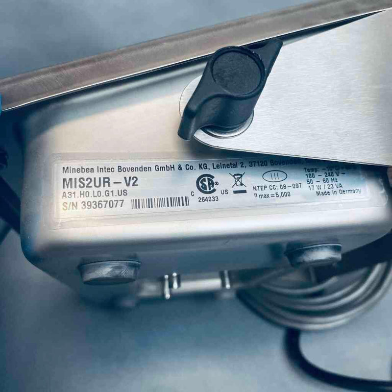 Minebea Intec Midrics 2 Indicator with 16 x 12 in. 50 lbs Lab Scale Scale and Balances Minebea Intec
