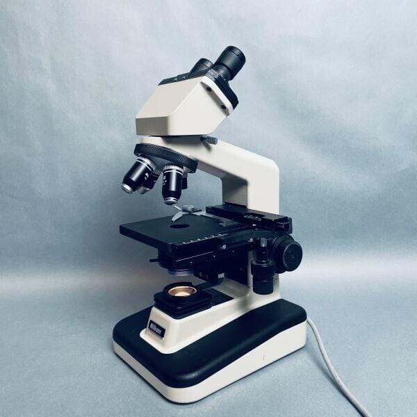 Nikon Alphaphot-2 YS2 Binocular Microscope with Four Objectives Microscopes Nikon