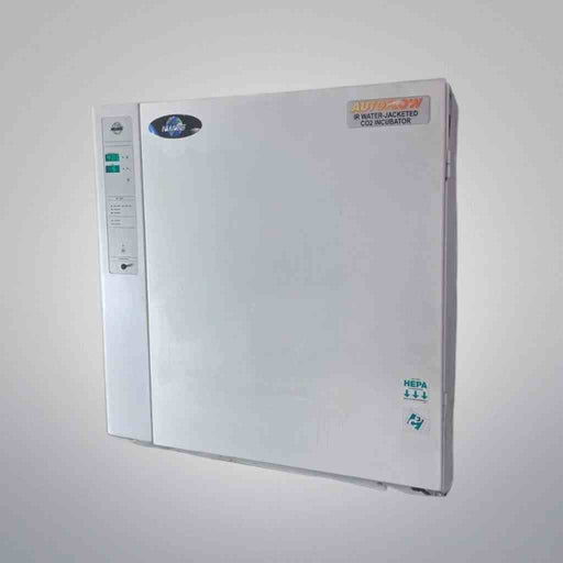 NuAire Water Jacketed CO2 Incubator Series 7 with 2 Shelves Lab Incubators Nuaire