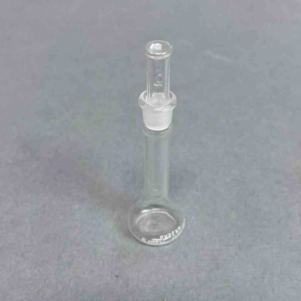 PYREX Class A Volumetric Flask 5 mL with #8 Glass Stopper — Life ...