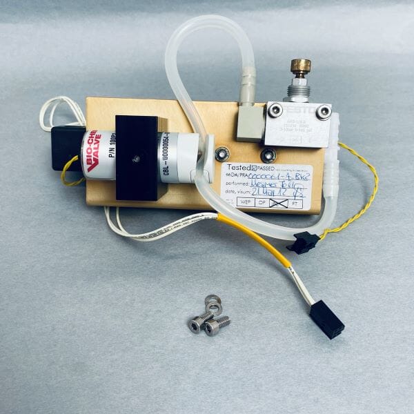 Qiagen Pressure Transmitter and Valve Assembly for BioRobot 8000 Lab Equipment::Liquid Handling Automation::Qiagen Qiagen