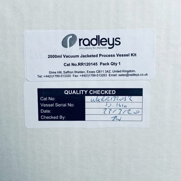 Radleys Vacuum Jacketed Process Vessel Kit 2000 ml with Stirrer and Probe Lab Equipment::Bioreactors & Fermenters Radleys