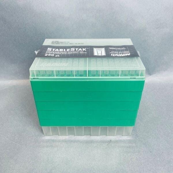 Rainin StableStak Pipette Tips Sterile 250 ul Case of 5 Packs of 960 Tips Each Pipets & Pipette Tips Rainin