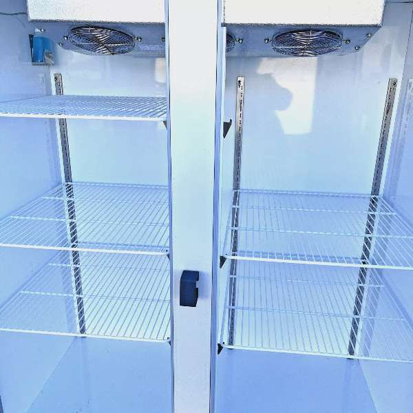 Congelador de 2 puertas Thermo Scientific Revco -30C - 51,1 pies cúbicos