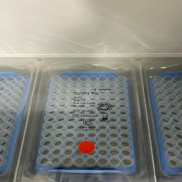 Sartorius 791003 Pipette Tips 1000 ul Optifit Refill Sterile 10 Racks of 96 Tips Pipettes & Pipette Tips Sartorius
