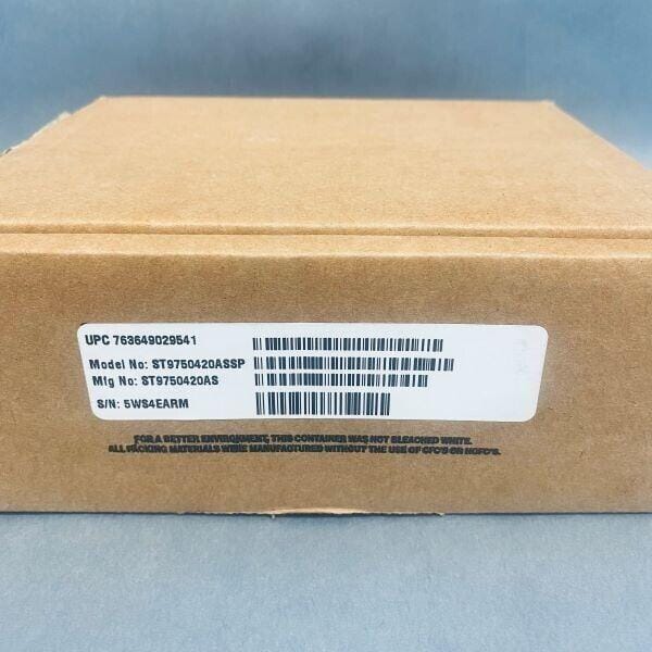 Seagate Momentus SATA Hard Drive 750 GB 7200 RPM 16 MB Cache 2.5 in. Internal Hard Disk Drives Seagate