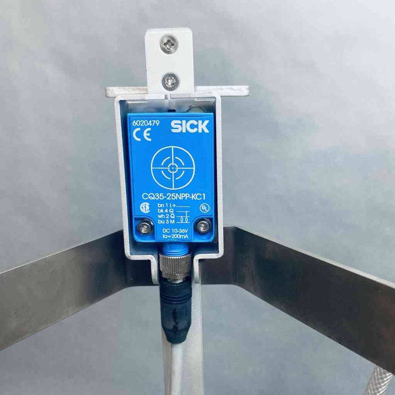 Sick Capacity Sensor 6020479 with Waste Bottle Setup Attachment Proximity Sensors Sick