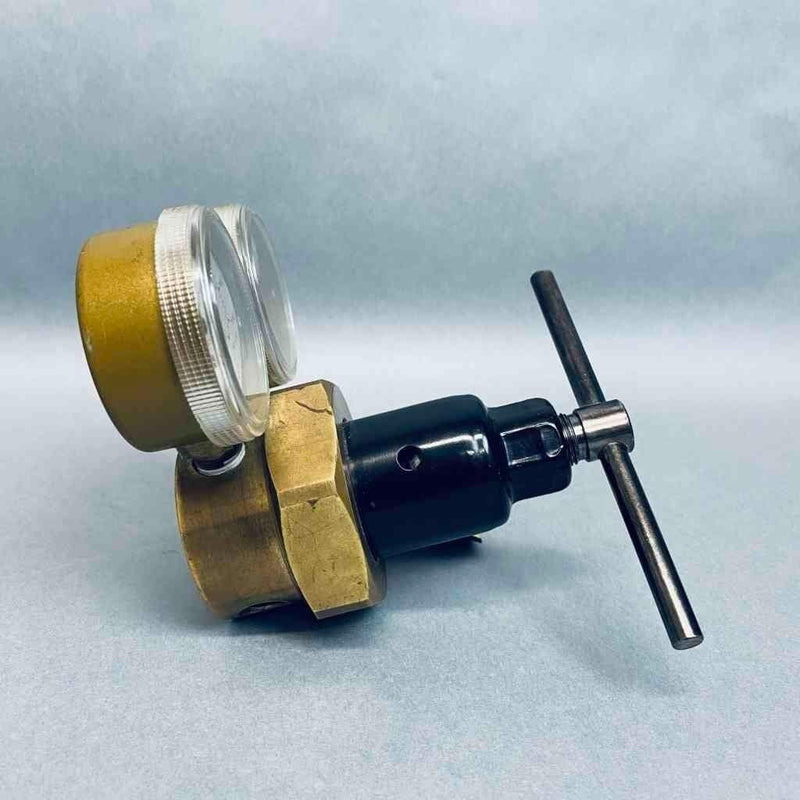 Smiths Argon Gas Regulator 3000 PSI CGA 580 Air Pressure Regulators Smiths