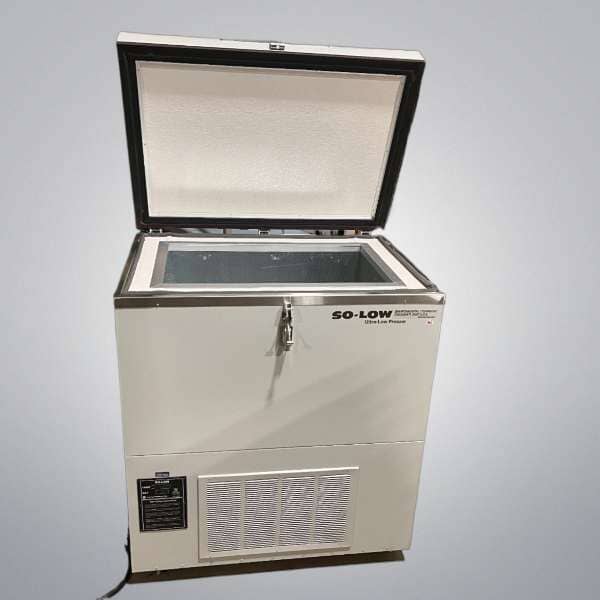 So-Low C85-5 ULT Chest Freezer -85C Works Great with Warranty Lab Freezers & Refrigerators So-Low