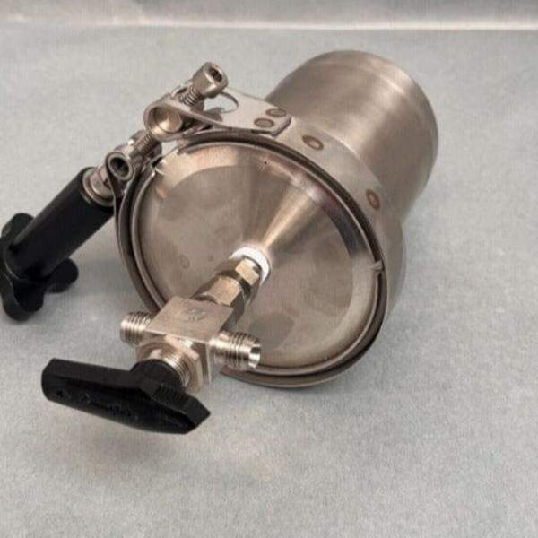 Stainless Steel Filter Housing for 70mm Filters with Associated Fittings LC/MS/GC Unbranded