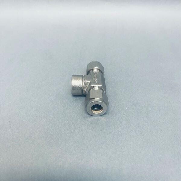 Swagelok Tube Fitting Branch Tee 3/8 in x 3/8 in x 1/2 in Female NPT Pack of 2 Other Fittings & Adapters Swagelok