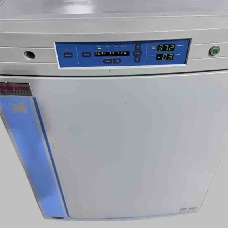 Thermo Scientific 370 CO2 Lab Incubator Heratherm with Warranty Lab Incubators Thermo Scientific