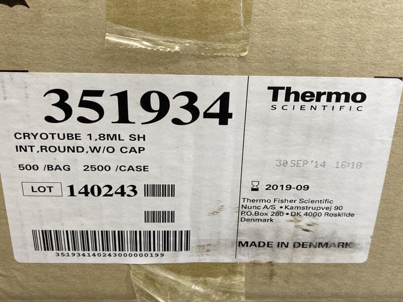 Thermo Scientific Cryotube 1.8 ml Polypropylene Sealed 500 Tubes Lab Consumables::Tubes, Vials, and Flasks Thermo Scientific