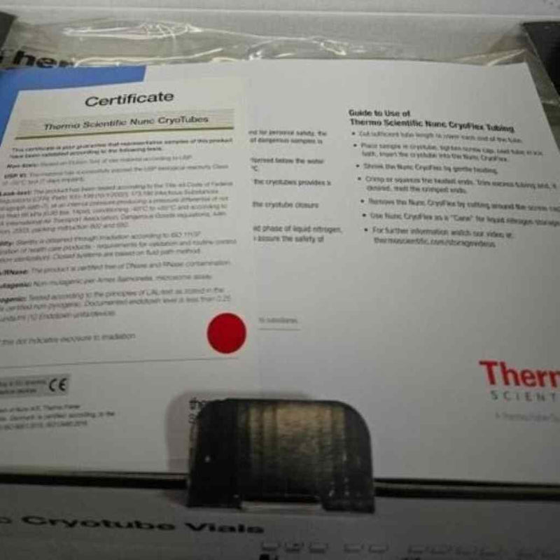 Thermo Scientific Cryotube Vial 1.8 ml Starfoot Case of 450 Vials Vials Thermo Fisher