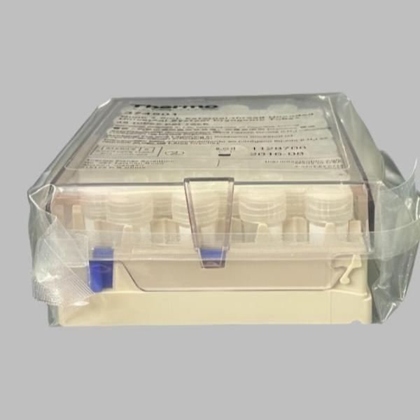 Thermo Scientific Cryotubes 1.8 ml Case of 10 Racked Freezer Tubes Lab Consumables::Tubes, Vials, and Flasks Thermo Scientific