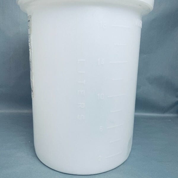 Thermo Scientific Cylindrical Tank with Cover Graduated LLDPE 18 L Capacity Lab Consumables::Reagent and Storage Bottles Thermo Scientific