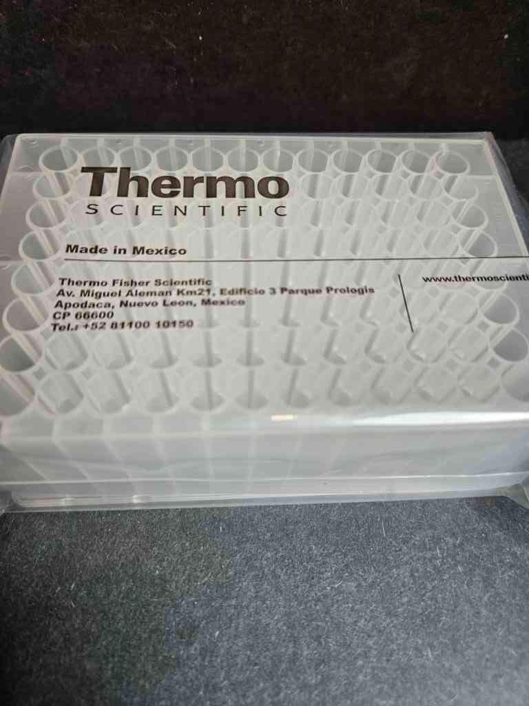 Thermo Scientific Deep Well Microplate 2 ml 96 Well Total of 20 Plates Petri Dishes/Culture Plates Thermo Scientific