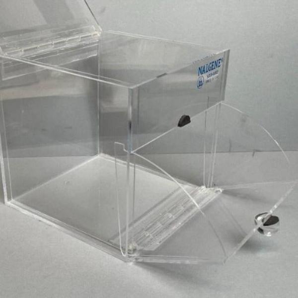 Thermo Scientific Dispensing Bin Acrylic 6 in. x 6 in. x 6 in. with Top Lid Lab Consumables::Tubes, Vials, and Flasks Thermo Scientific