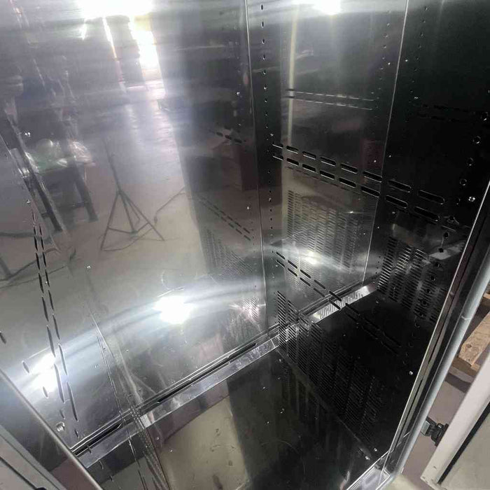 Thermo Scientific Heratherm OGS400 419 L Gravity Convection Oven 250 C Lab Furnaces & Ovens Thermo Scientific