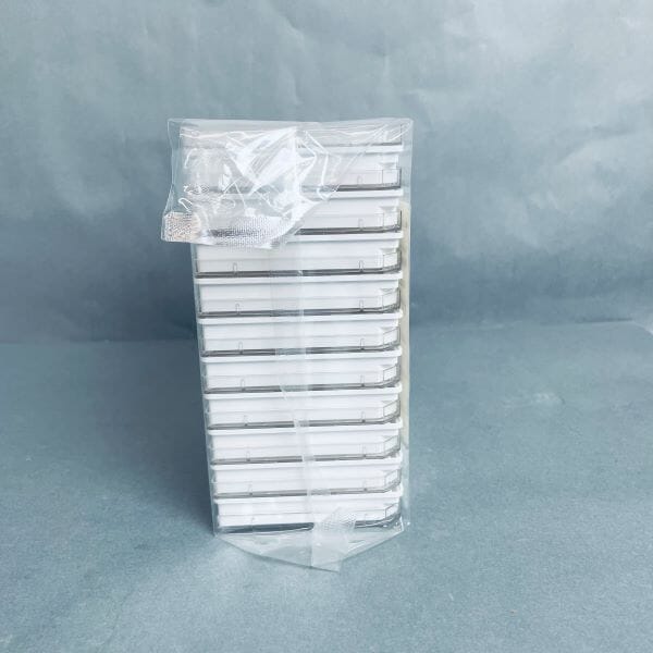 Thermo Scientific Microplate 384 Well 120 ul White PS Case of 30 Plates Lab Consumables::Storage and Culture Plates Thermo Scientific