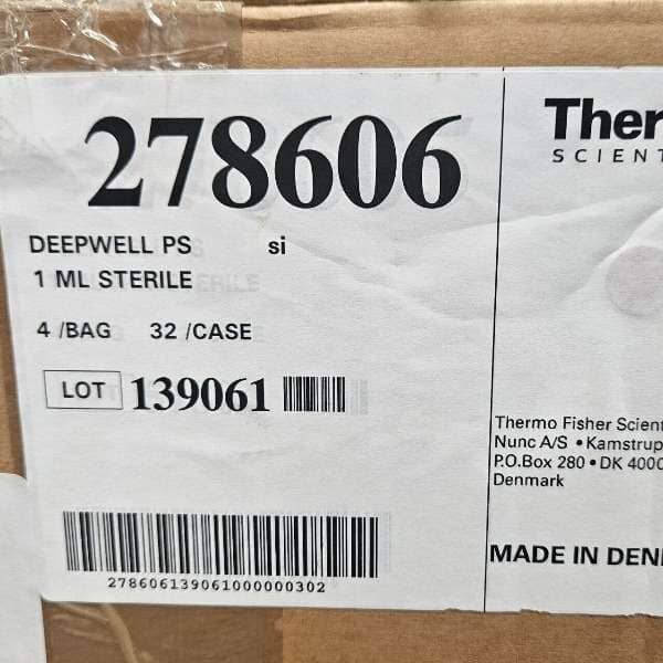 Thermo Scientific Microplate 96 Well 900 ul Deep Well - Case of 32 Plates Lab Consumables::Storage and Culture Plates Thermo Scientific