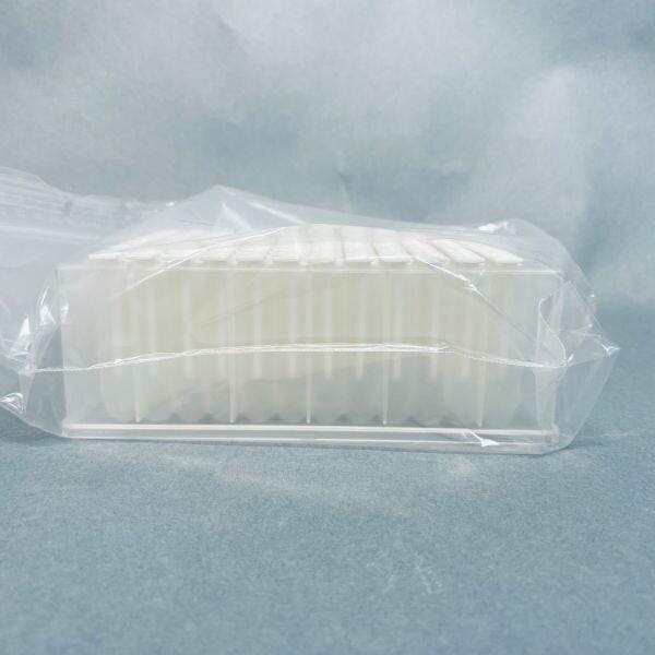 Thermo Scientific Pierce Microdialysis Plate 96 Well 10K MWCO Chromatography Columns & Reservoirs Thermo Scientific