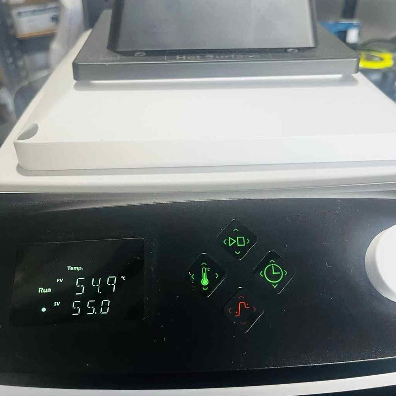 Thermo Scientific Shaking Dry Bath Digital with 1.5ml Tube Block Lab Incubators Fisher Scientific