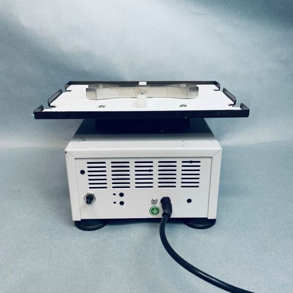 Thermo Scientific Titer Plate Shaker 4 Plate Platform with Clips Orbital, Platform & Vortex Shakers Barnstead