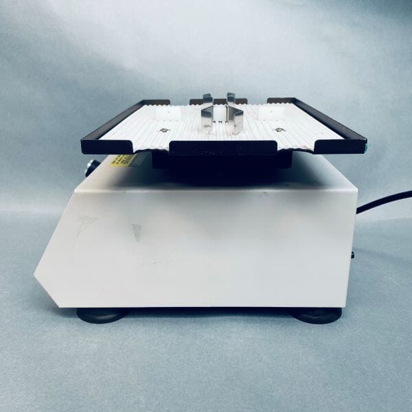 Thermo Scientific Titer Plate Shaker 4 Plate Platform with Clips Orbital, Platform & Vortex Shakers Barnstead