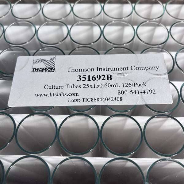 Thomson Borosilicate Glass Culture Tubes 60ml 25 x 150 mm Box of 126 Test Tubes Fisherbrand