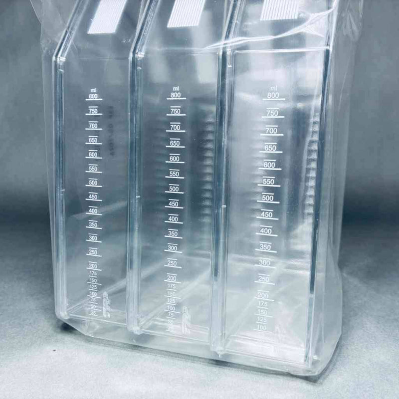 TPP Culture Flask 300 cm2 Filtered 410 ml Case of 18 Flasks Lab Culture Flask TPP