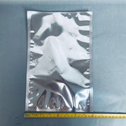 Uline Aluminum Vacuum Seal Bag 8 in. x 12 in. Flat Easy Tear Total of 400 Bags Other Medical & Lab Equipment Uline