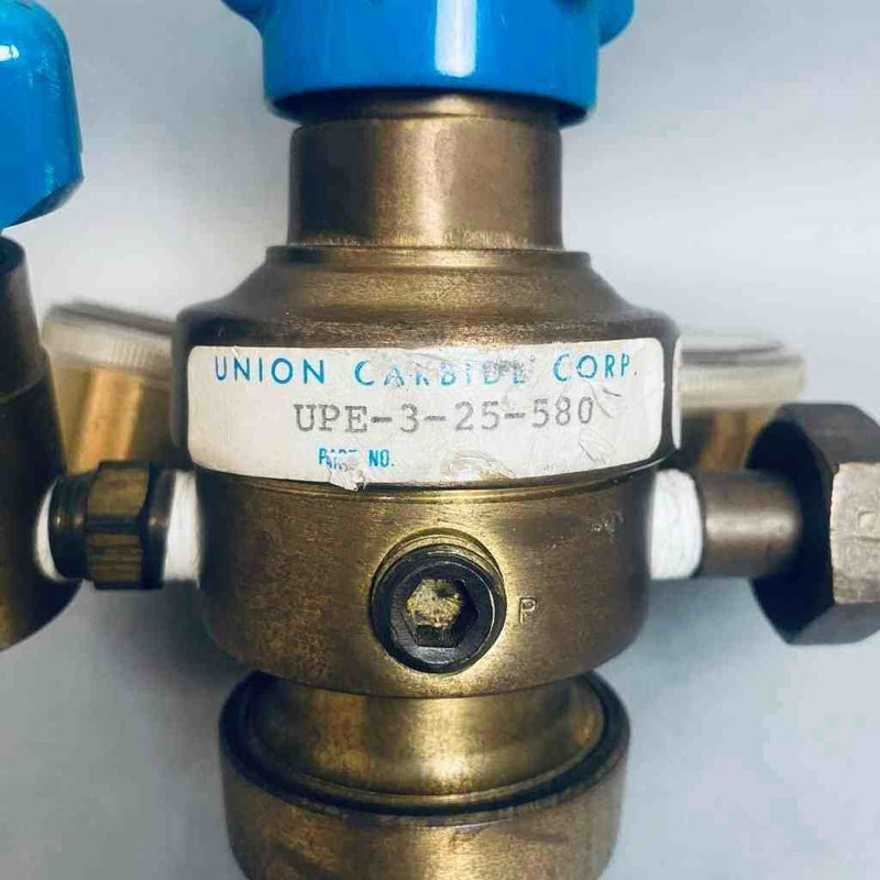 Union Carbide Gas Pressure Regulator Brass with Gauges Air Pressure Regulators Union Carbide